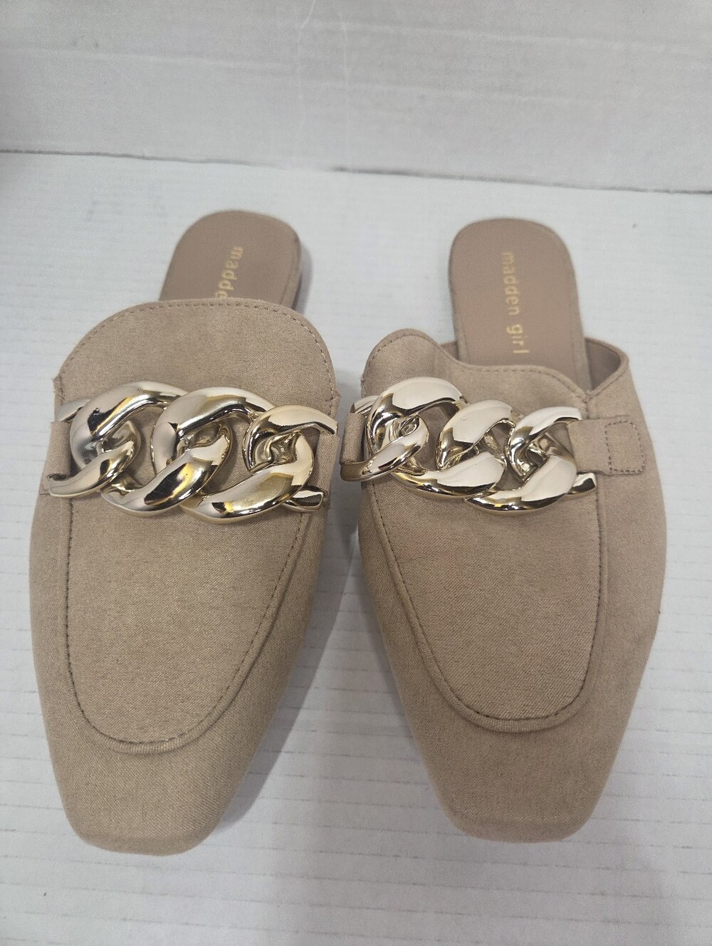 Madden Girl Squireee Mules Faux Tan Suede Gold Chain Slip On 7.5